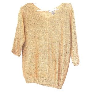 Gold knitted sweater with sequins and 3/4” sleeves